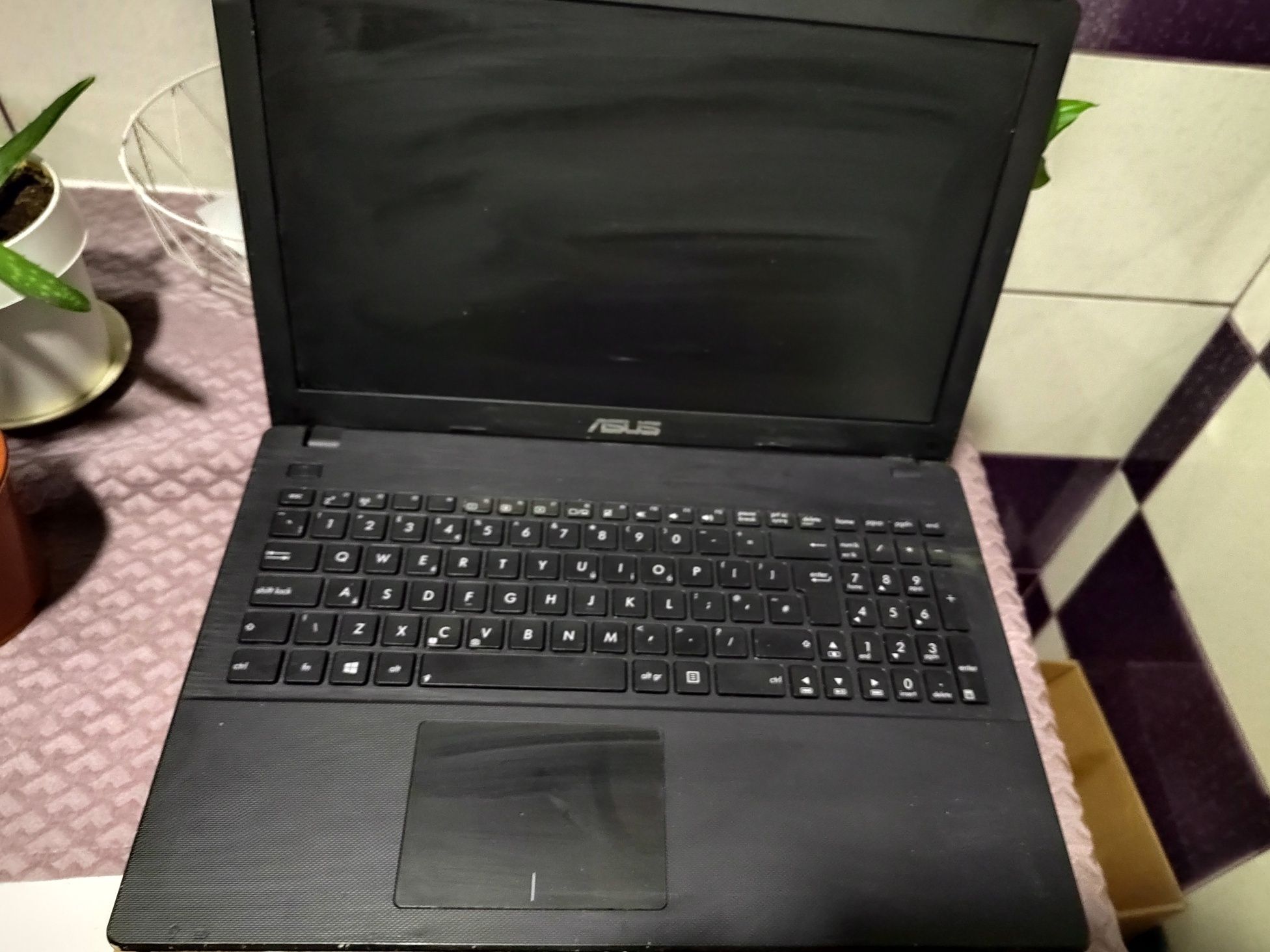 Leptopuri Asus, Acer,Compaq