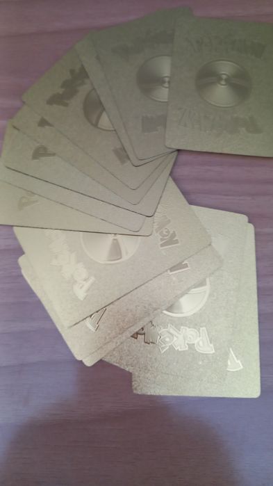 Pokémon златни карти