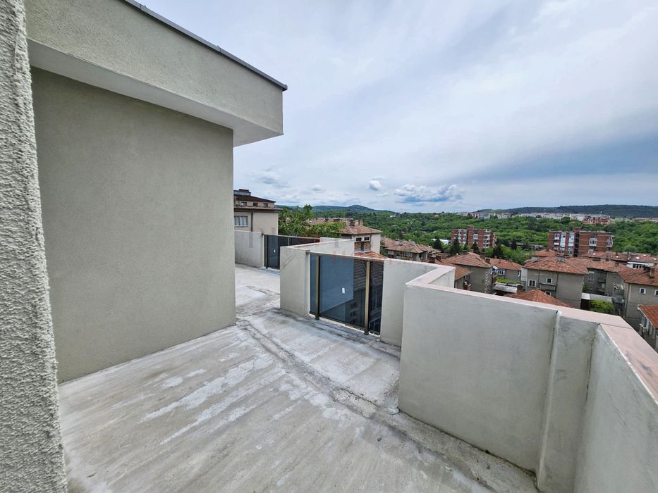 Продава се Тристаен апартамент в Велико Търново, Център - 145 кв.м за 856 €/кв.м - Снимка #12