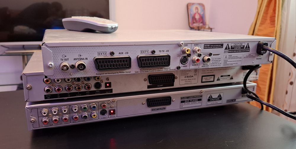 Dvd.uri,radio cd auto