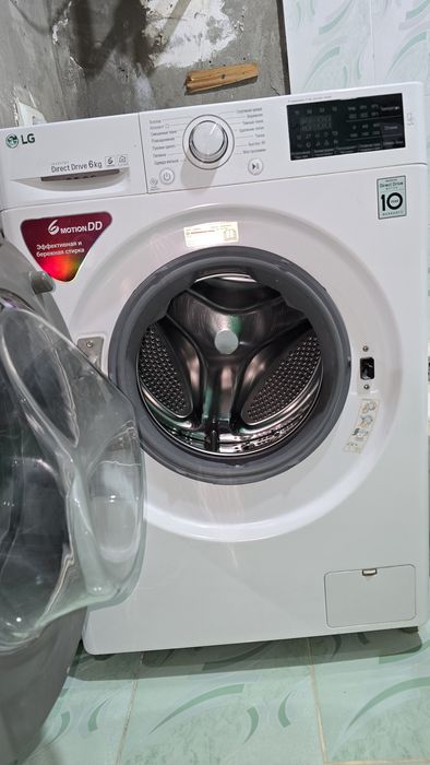 Продаётся стиральная машина "LG" 6kg
