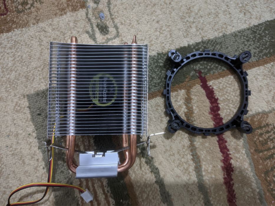 Продаю кулер для процессора (башню)