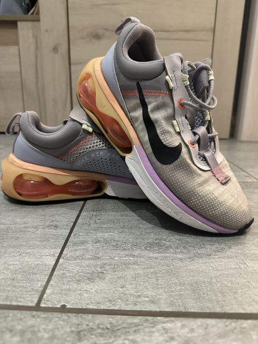 Дамски маратонки nike