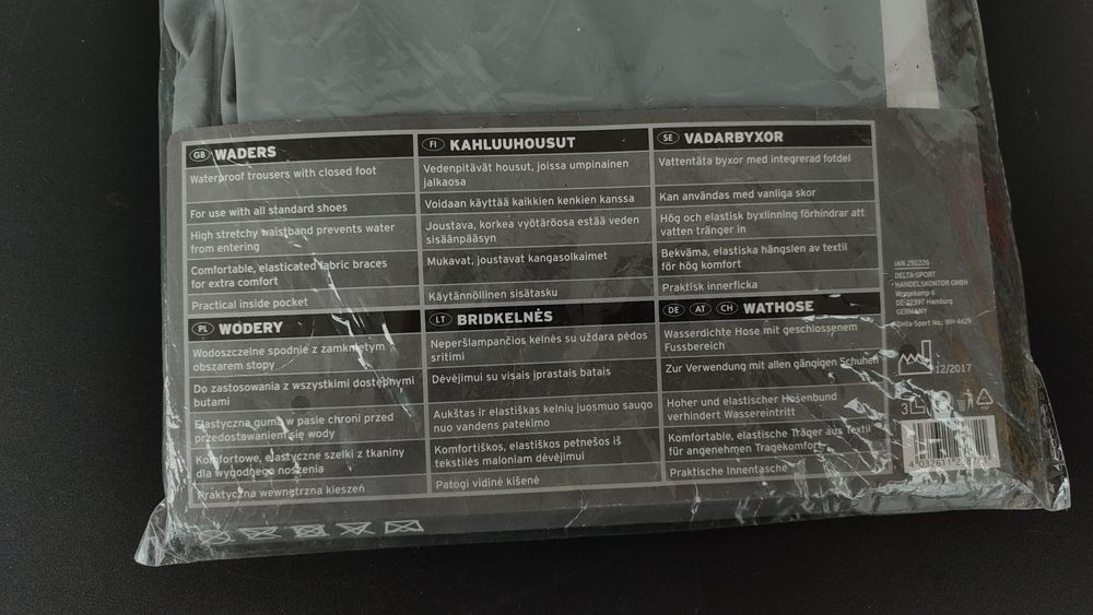salopeta impermeabila pantaloni impermeabili protectie apa pescuit