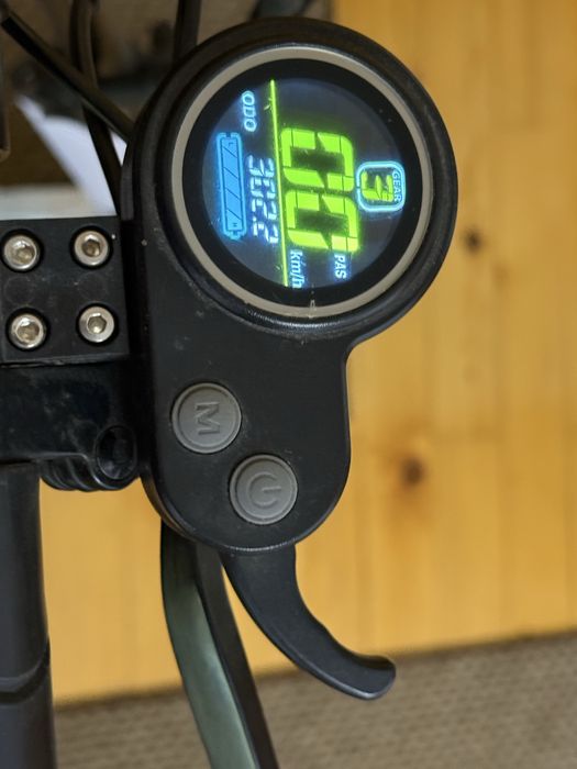 De vanzare bicicleta/trotin. electric