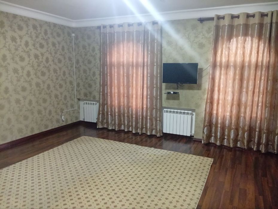 Аренда Ховли Юнусабад.Можно под офис!