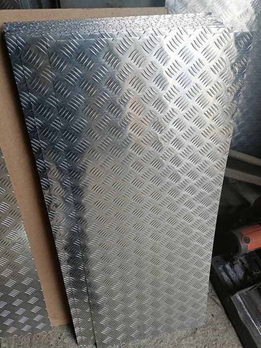 Листы "Алюминиевые" "Медные" "Нержавейка"