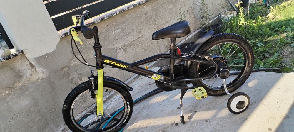 Bicicleta copii curoti ajutatoare demontabile