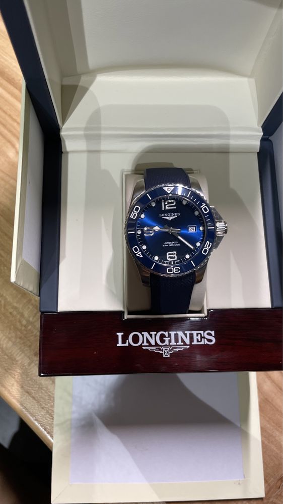 Продам оригинальные longines hydroconquest