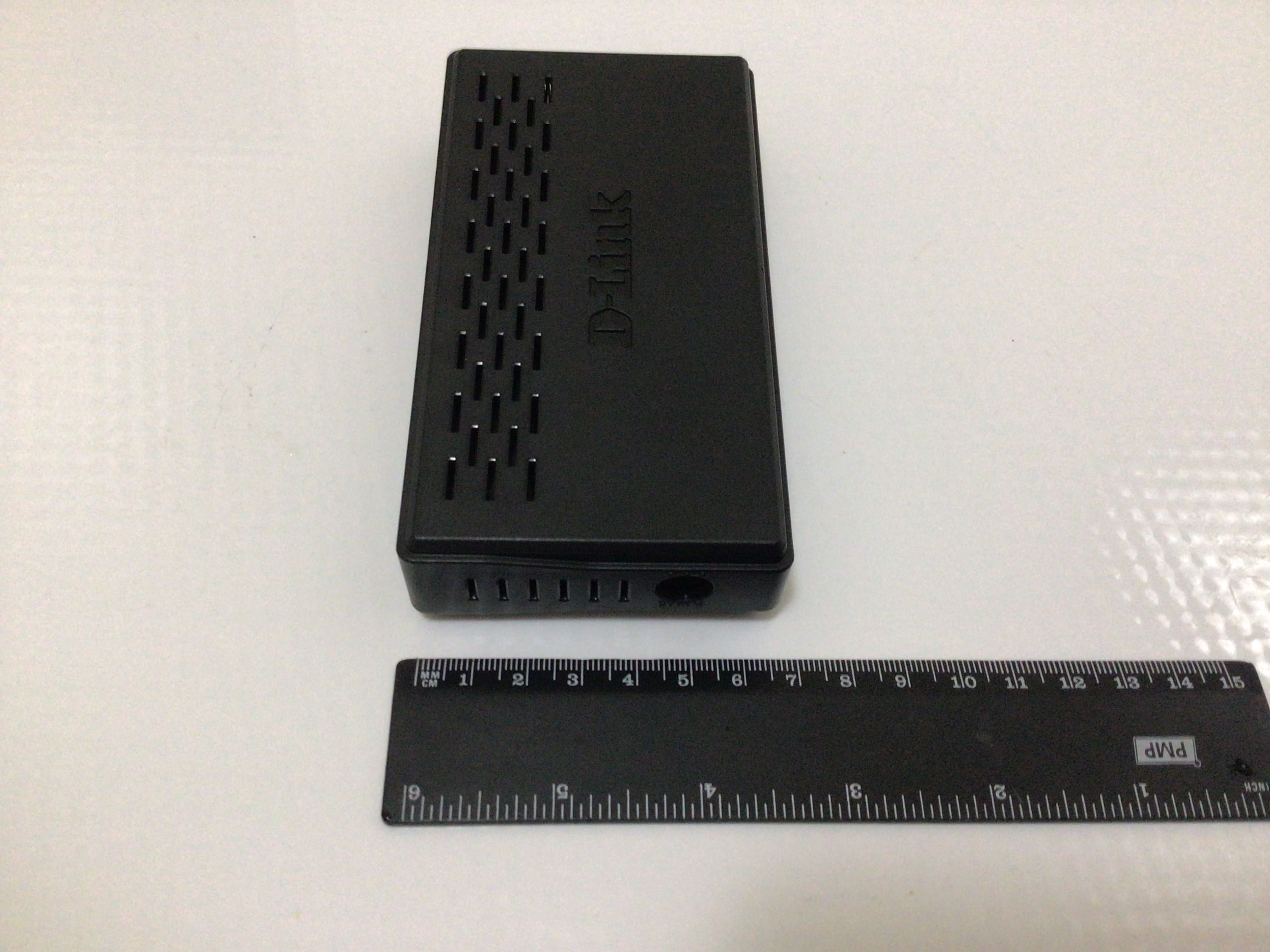 Коммутатор, Switch D-link DES-1008A