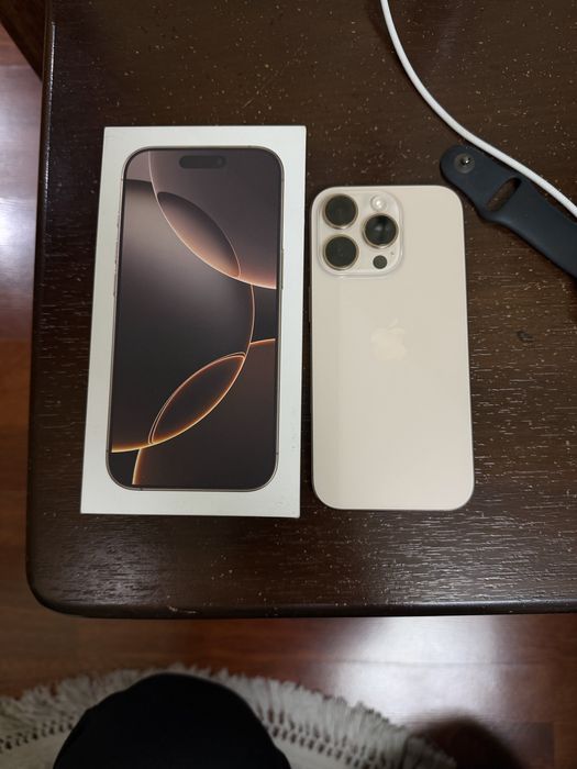 Iphone 16 pro 256 gb Disert