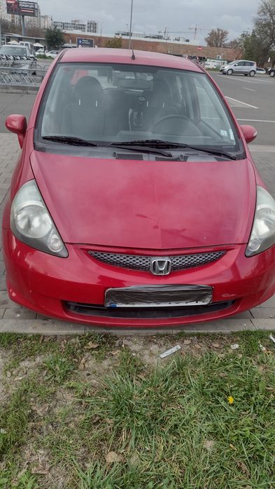 Продавам Ноnda Jazz 1.4