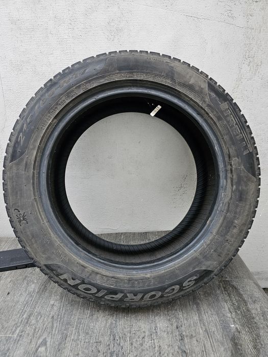 Pirelli scorpion 215 60 r17 iarna