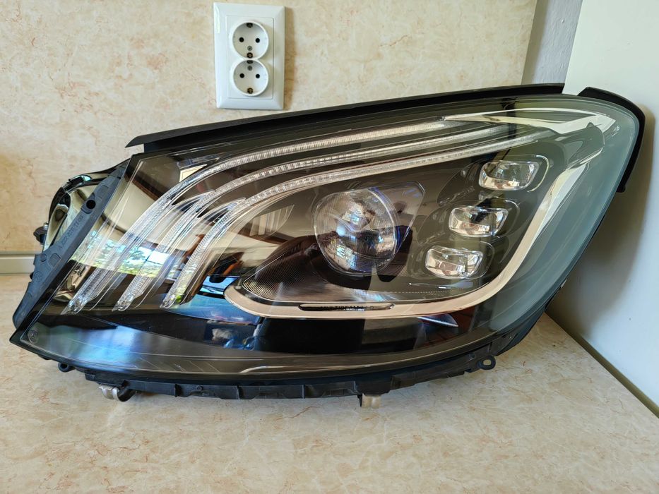 Фар Mercedes W222 S-Classa MULTIBEAM LED ляв / Фар W222 Оригинален