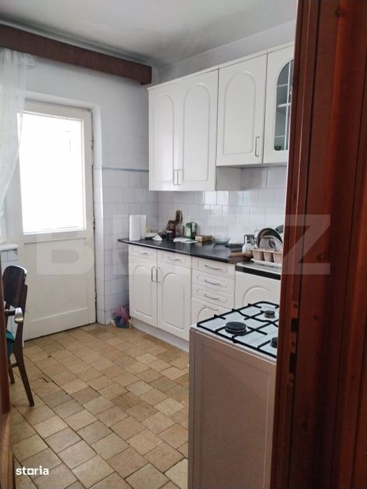 Apartament cu 4 camere, etaj intermediar, 95 mp, ULTRACENTRAL