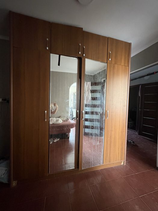 Шкаф с зеркалами 2х2.60