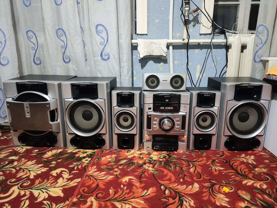 SONY Malaysia 1200d hamma joyi ishlaydi bass va ovoz o‘ta kuchli