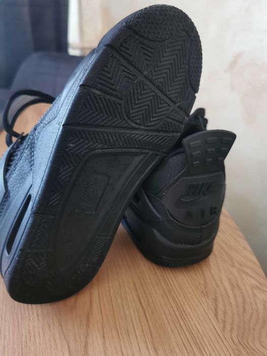 Adidasi nr 35 culoare negra