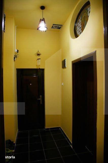 Apartament 5 camere,  120 mp, zona Elisabetin