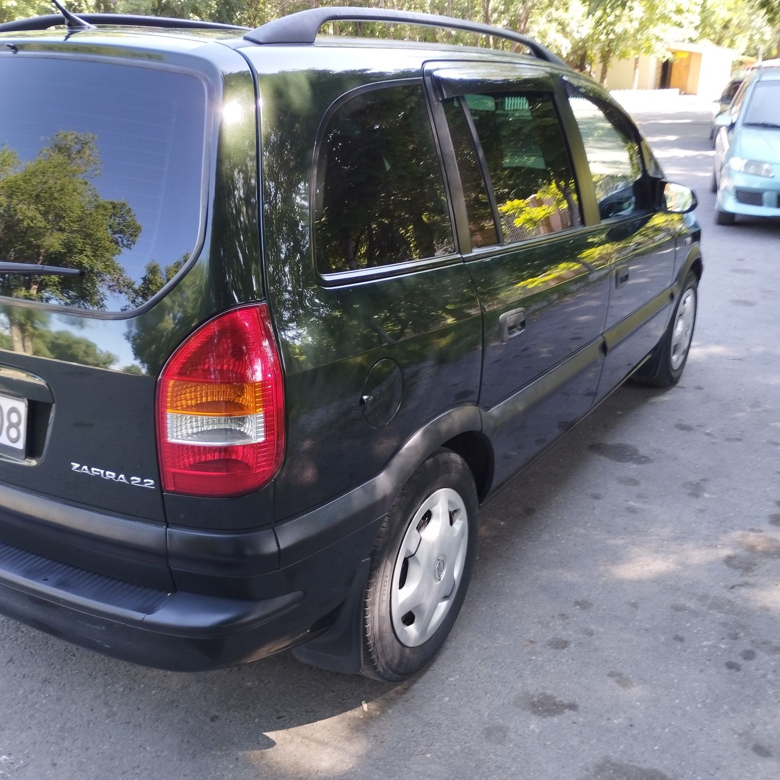 Opel Zafira 2002г.