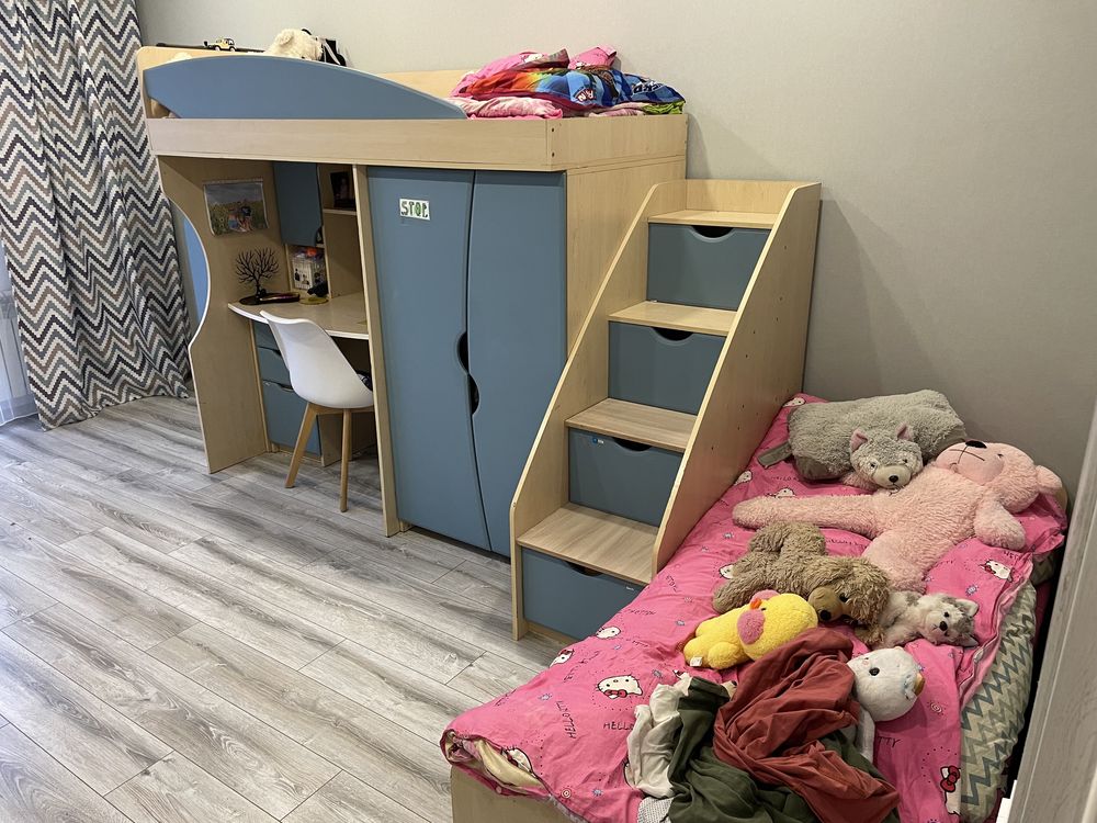Комплект детской мебели на двух детей