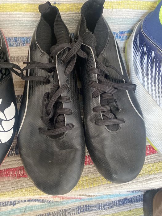 Adidasi, crampoane sport