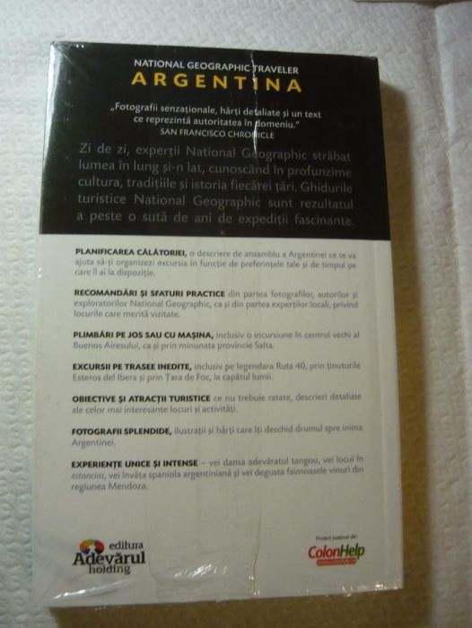 Ghid turistic National Geographic Traveler despre Argentina NOU