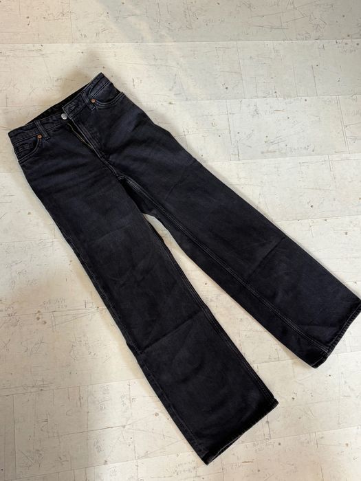 Дънки: asos, TELLY WEIJL, MONKI и др.