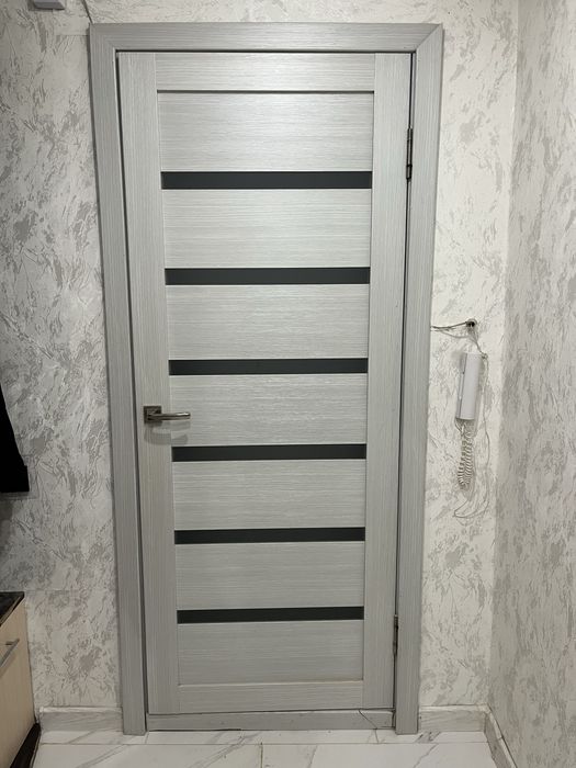 Продам межкомнатную продам