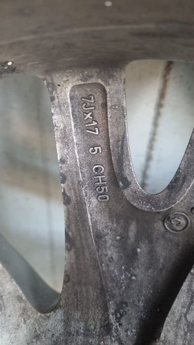 Vand Jante 17" pe cauciucuri de iarna