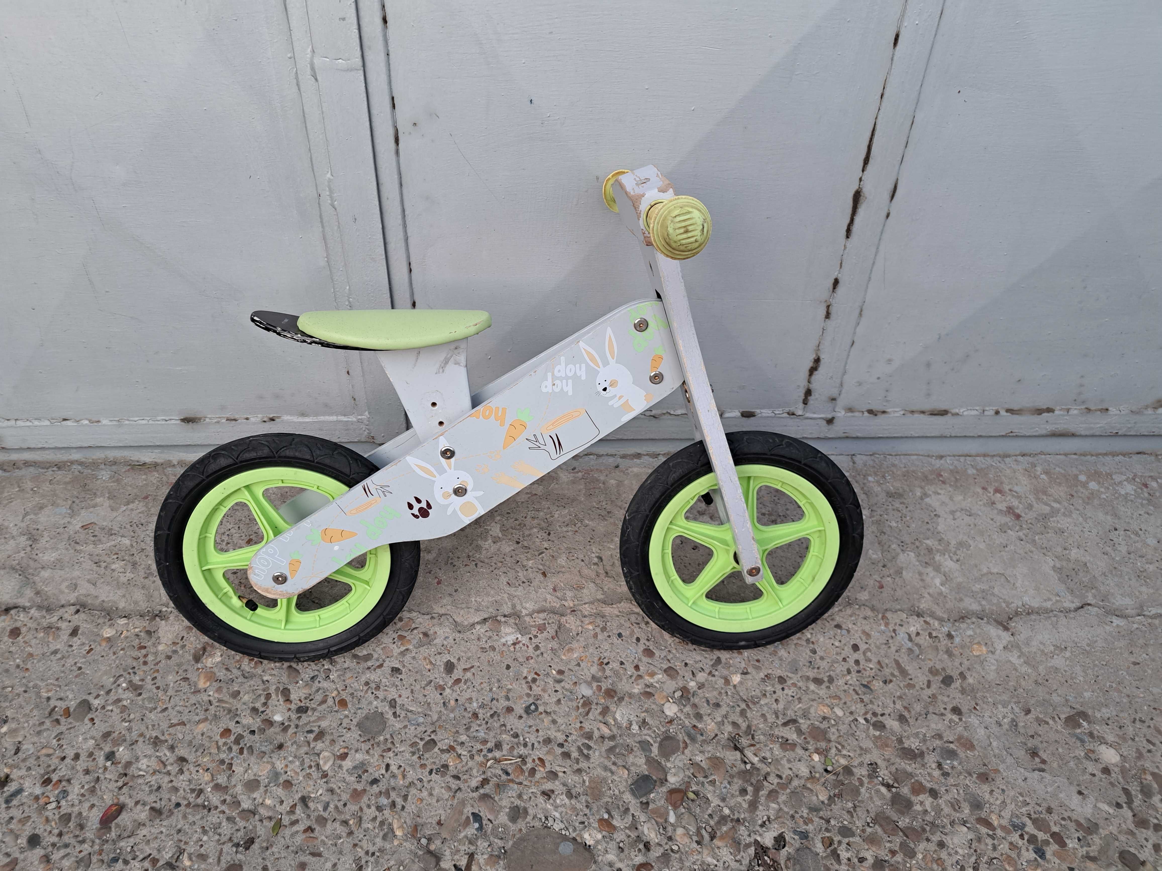 bicicleta fara pedale 2-5 ani