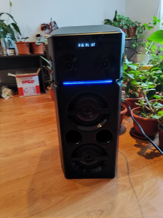 Vând boxa  Panasonic