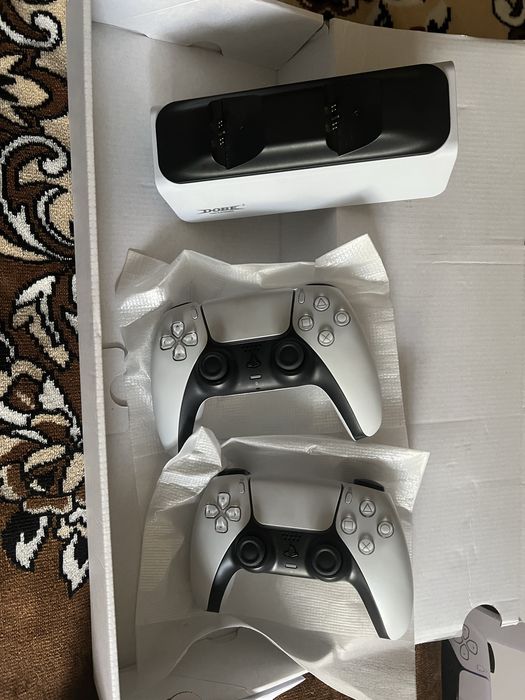Ps 5 825gb почти новая