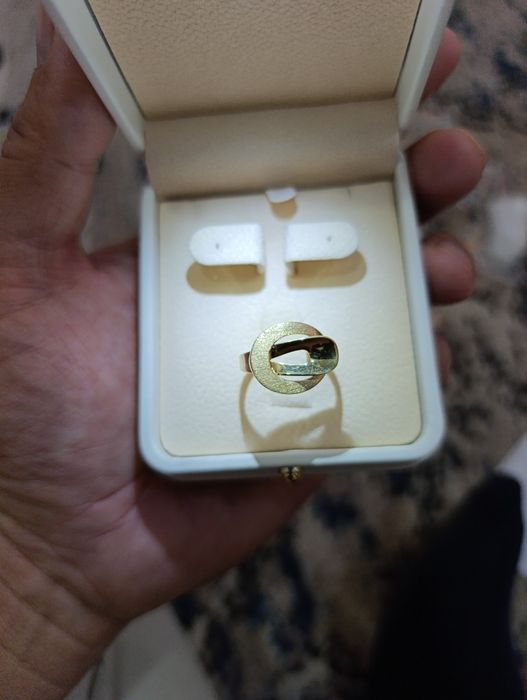 Золотое кольцо, новые бренды, Alfa gold .вес  3,08 гр. Проба 585