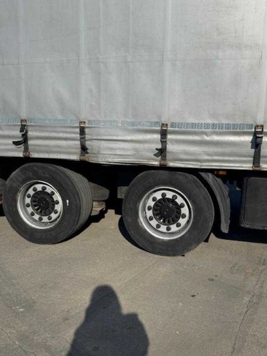 De vanzare semiremora mega KOEGEL