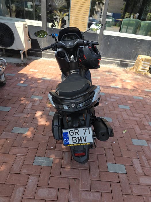 Scuter NMAX Tech Max 125cc