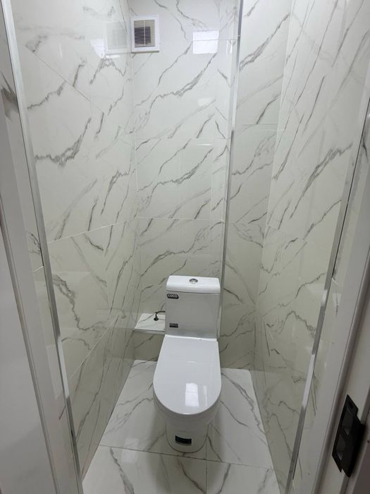 Продается 4 ком. Квартира по ул. Беруни ор. Ж/д парк