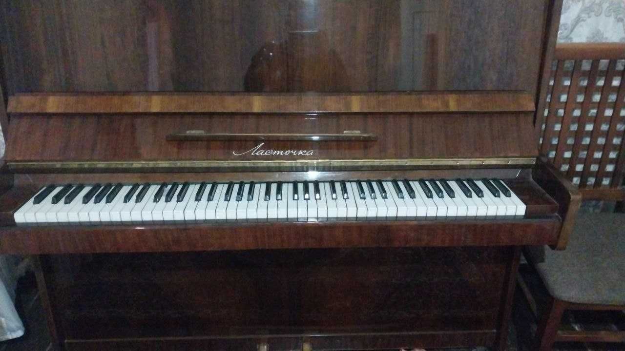 Pianino sotiladi