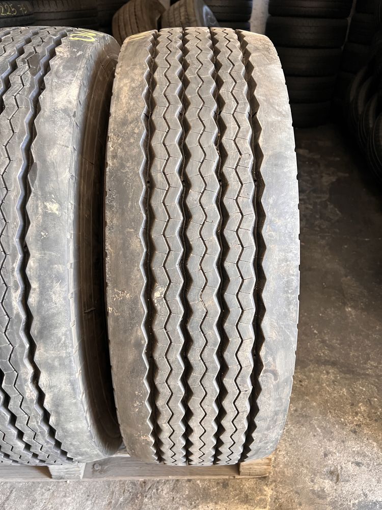 2 anvelope camion 285/70/19.5 , Michelin , 13 mm !