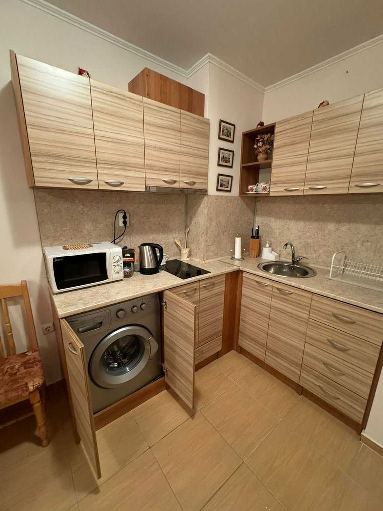 Продава се Двустаен апартамент в с. Равда, Област Бургас - 70 кв.м за 1070 €/кв.м - Снимка #16