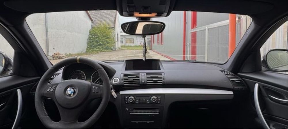 BMW Seria 1 123d (Vand/Schimb)