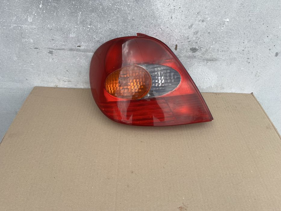 стоп,стопове за Toyota Avensis