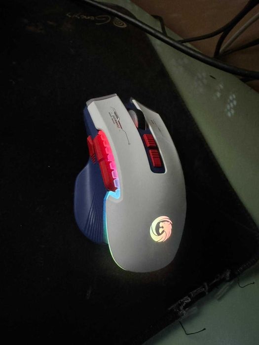 Vand Mouse Gaming Wireless Timebox 3200 DPI 4 Trepte DPI RGB LED