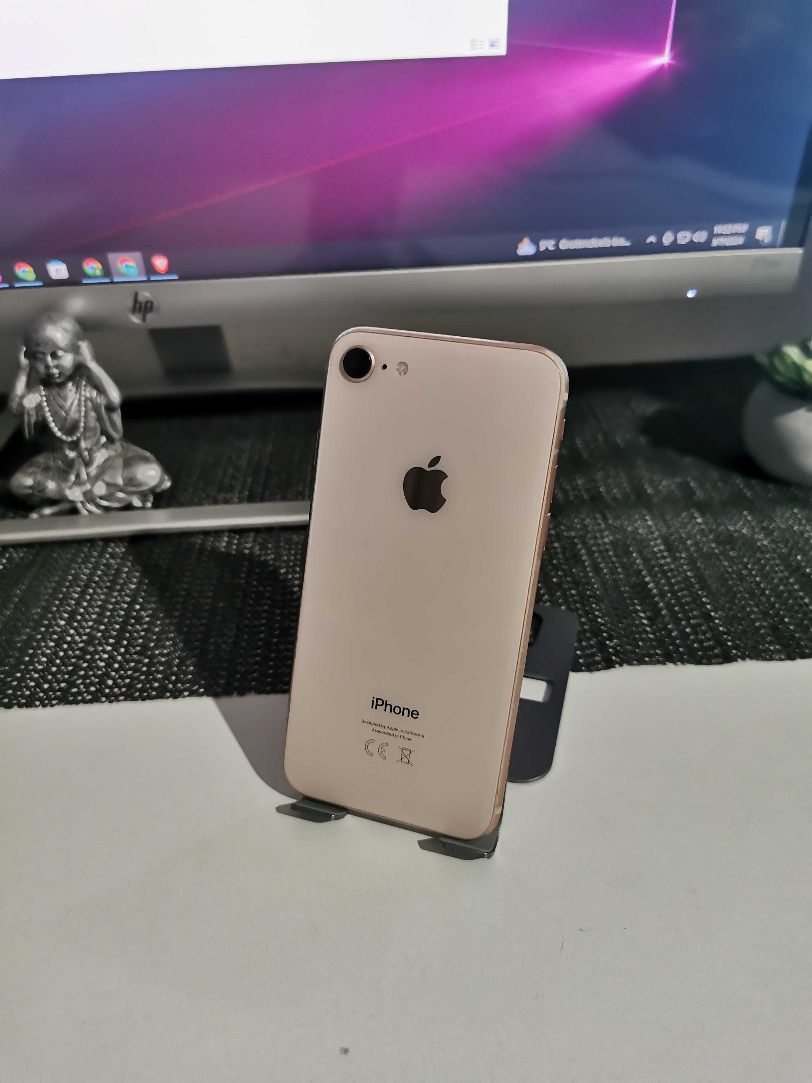 Defect Iphone 8 - Gold -