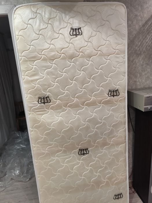 Два матраса 90*200 см.