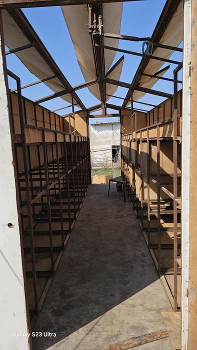 Asalari pavelioni sotiladi