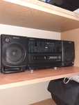 Продается SONY CFS-W435S (двухкассетник, радио, 2 колонки 1996 год)