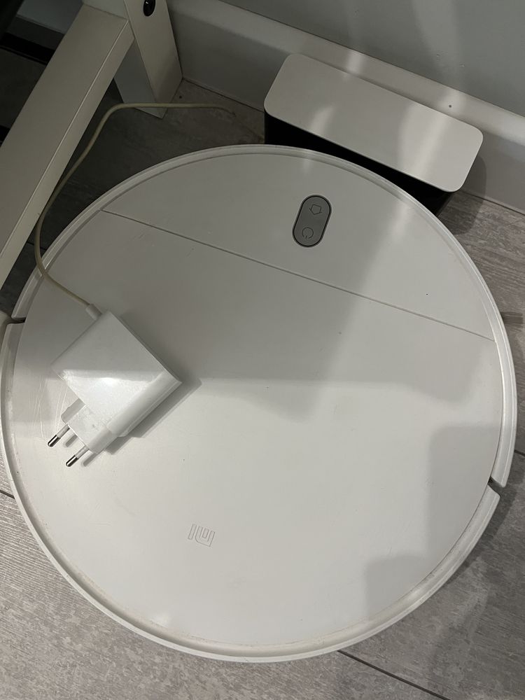 Робот-пылесос Xiaomi Robot Vacuum