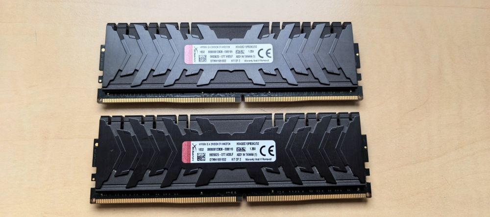 Memorie RAM HyperX Predator 64GB DDR4_32x2 KIT_3000Mhz_NOI_PC/Desktop