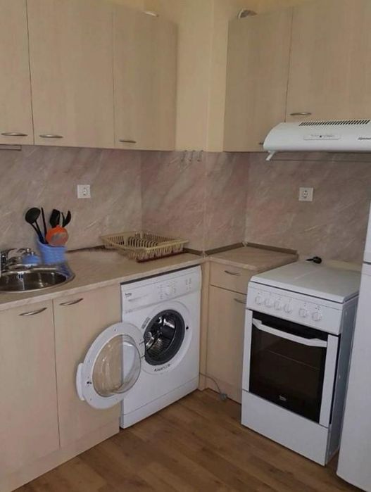 Дава се под наем Двустаен апартамент в София, Банишора - 67 кв.м за 549 € - Снимка #3